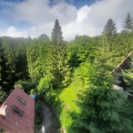 Gorska Perla Goscinne Penzion *